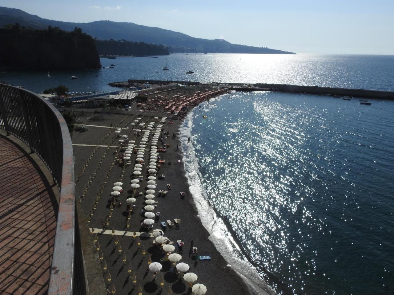 Hotel Sorrento Coast Relais Meta Exterior foto